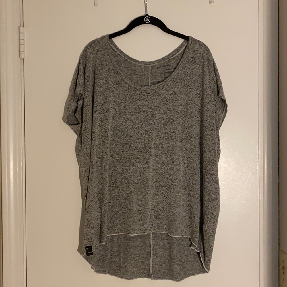 Good hYOUman gray relaxed fix tee shirt